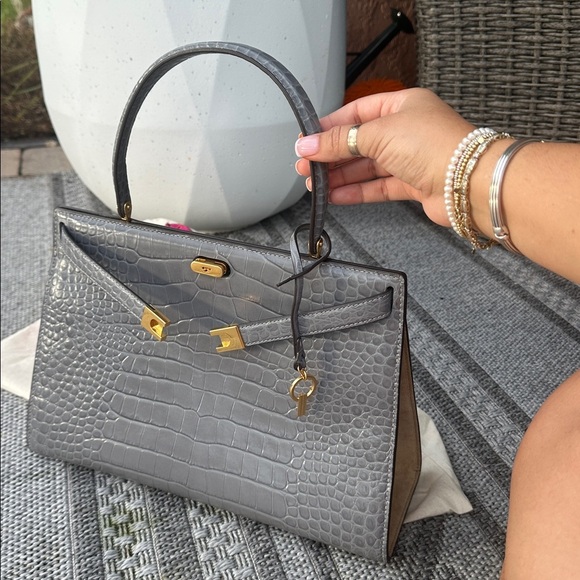 LEE RADZIWILL TORY BURCH BAG CROC EMBOSSED GREY CREAM SATCHEL SHOULDER BAG PURSE - Picture 9 of 13